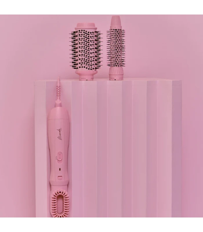 Brosse à brushing embouts interchangeables