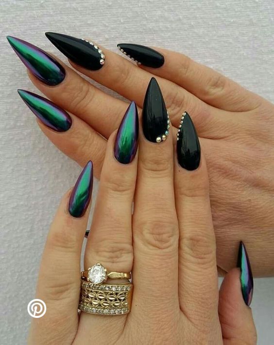 nail art stiletto